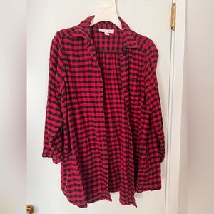 Red/black plaid flannel shirt
